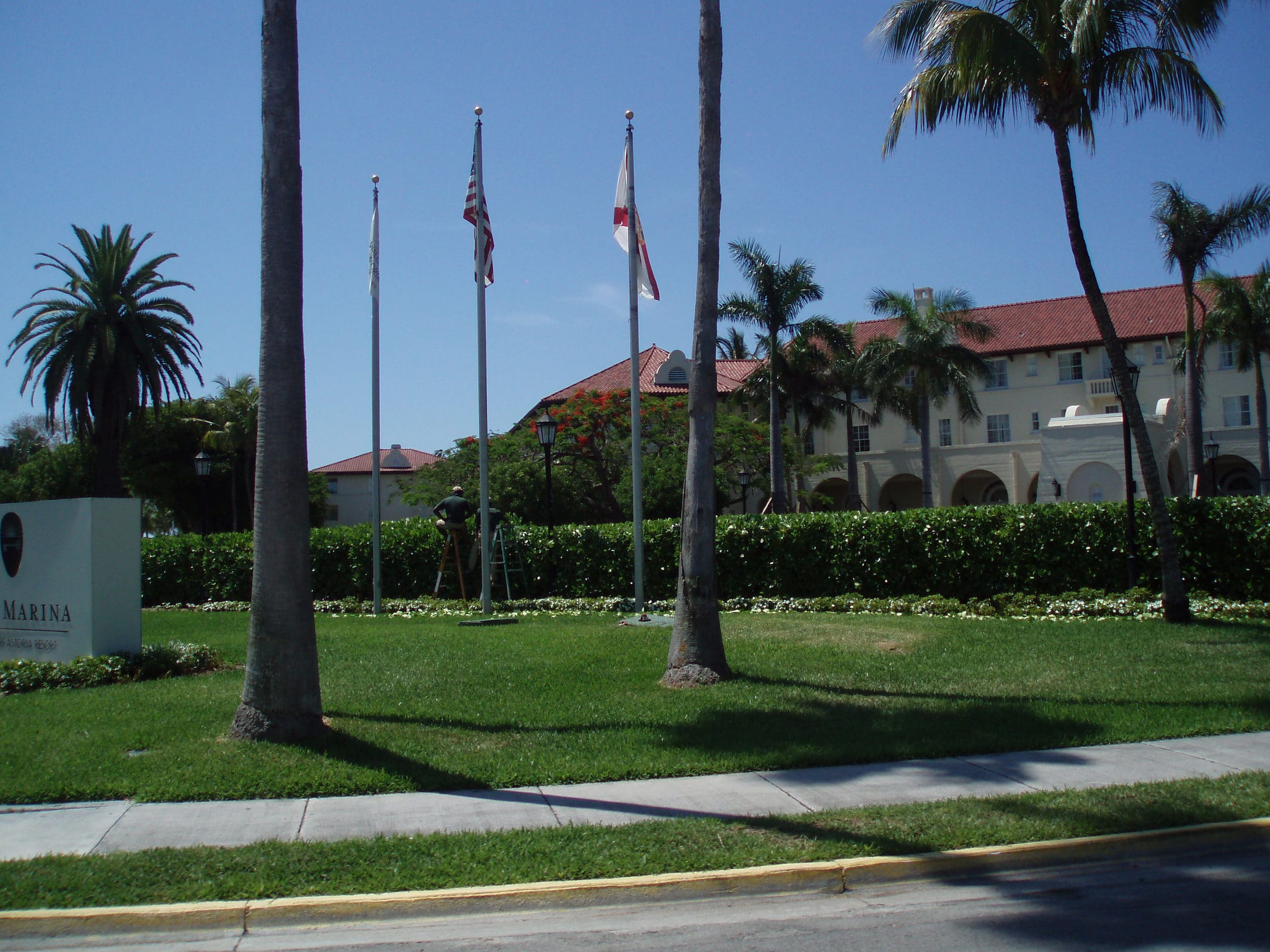 Opened on New Year’s Eve of 1920, Casa Marina, A Waldorf Astoria Resort, is a flawless merging of old Key West ambiance and contemporary luxury. Immerse yourself in a restful haven where emerald lawns meet a blue Atlantic – welcoming stunning sunrises each day. Come to the “house by the sea” enveloped in breezy elegance and shaded by graceful palms